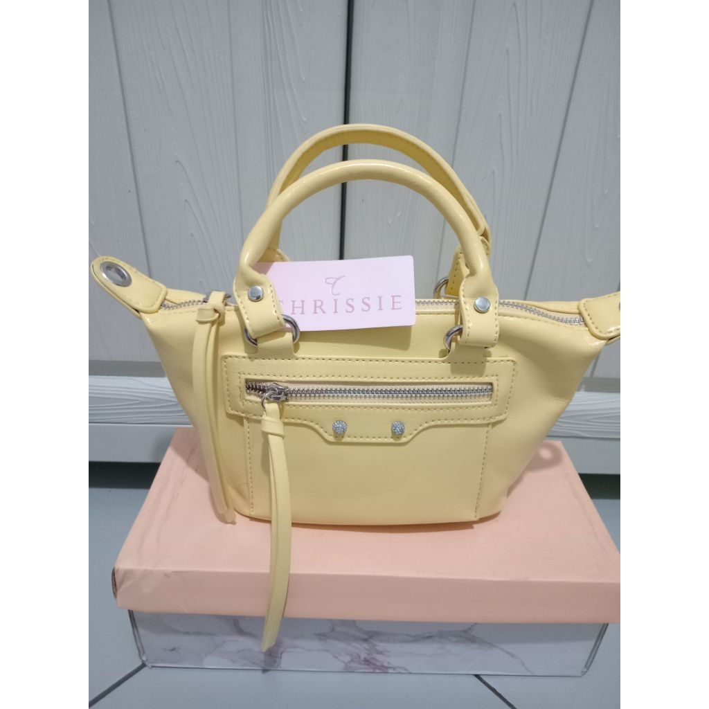 payless chrissie tas NEW