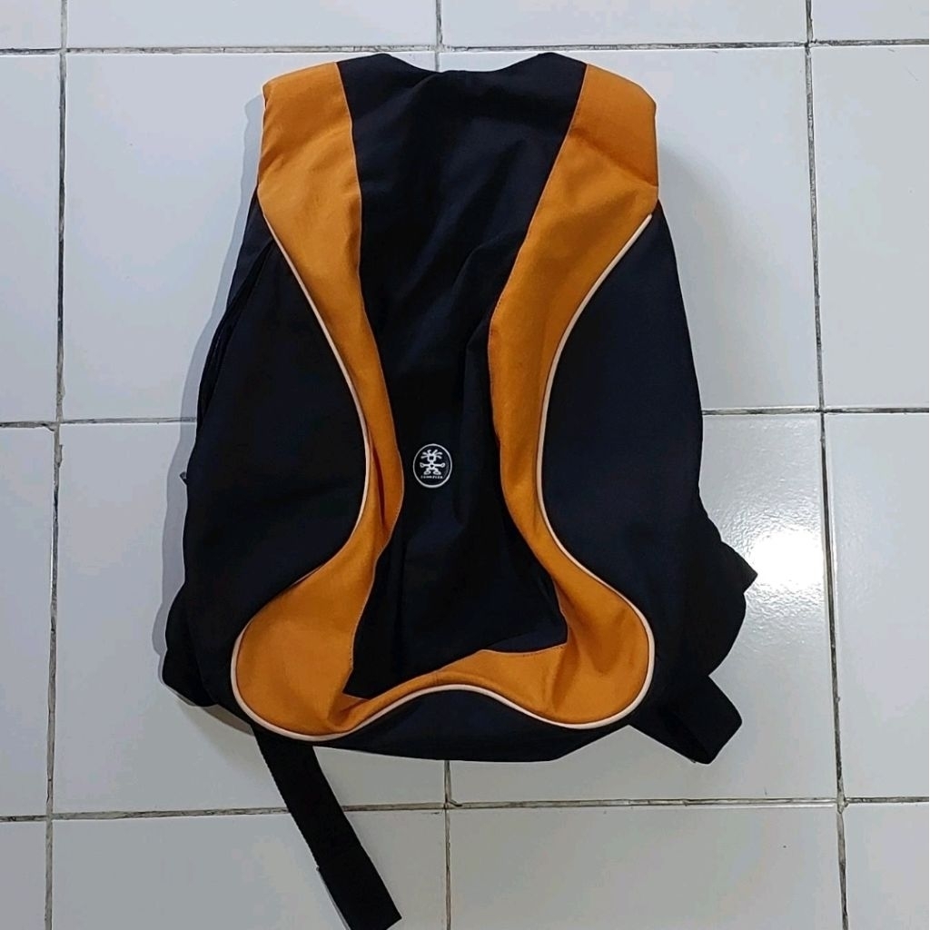 CRUMPLER 25 L YELLOW BACKAPACK LAPTOP