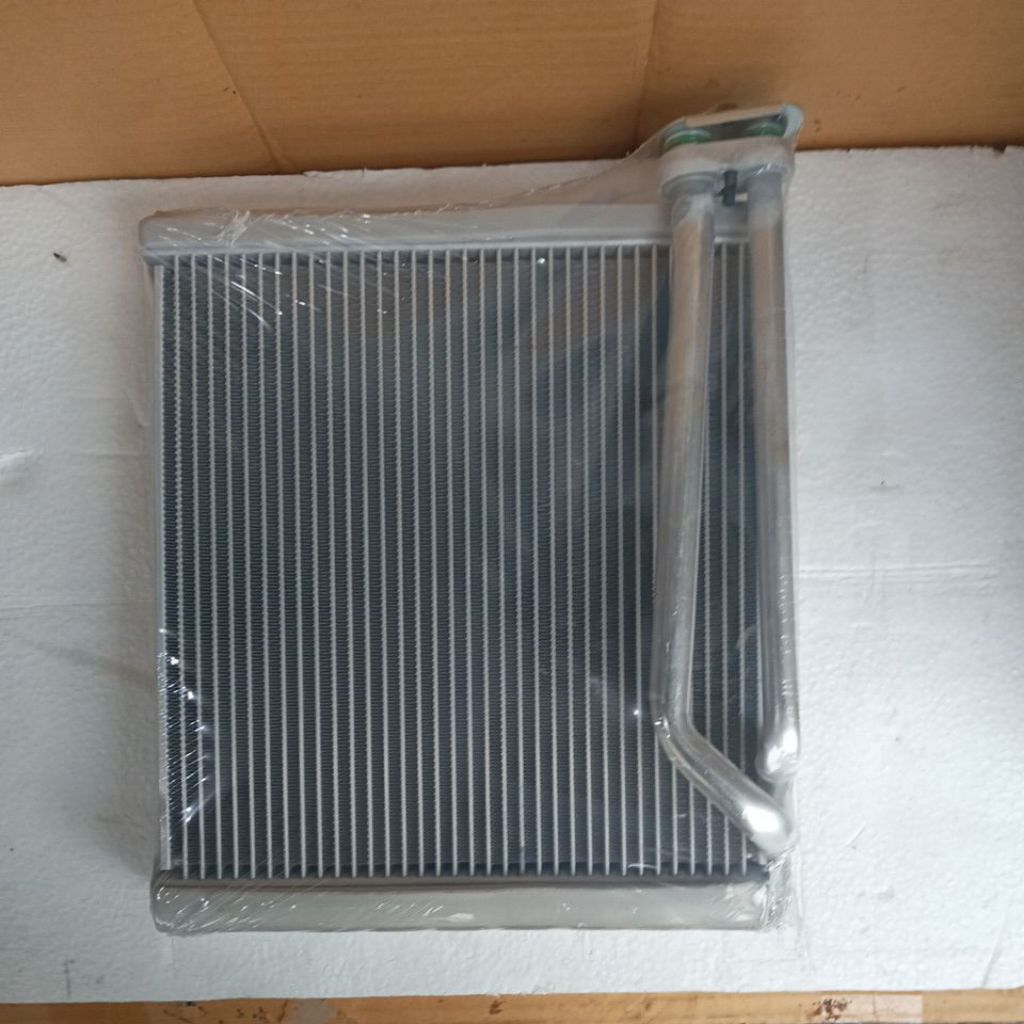EVAPORATOR KOMATSU PC200-7 ALAT BERAT