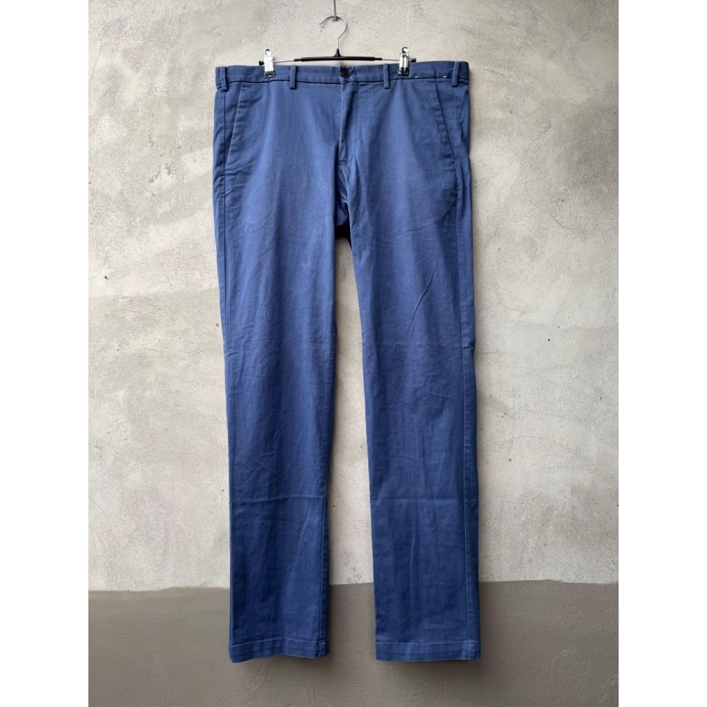 Uniqlo man Chino pants Stretch size 35