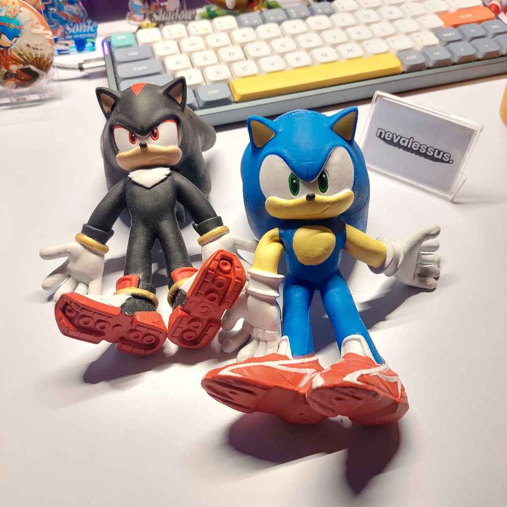 [OFFICIAL] Sonic the Hedgehog Sonic Prime Super Stretchy, Sonic & Shadow SET (preloved)