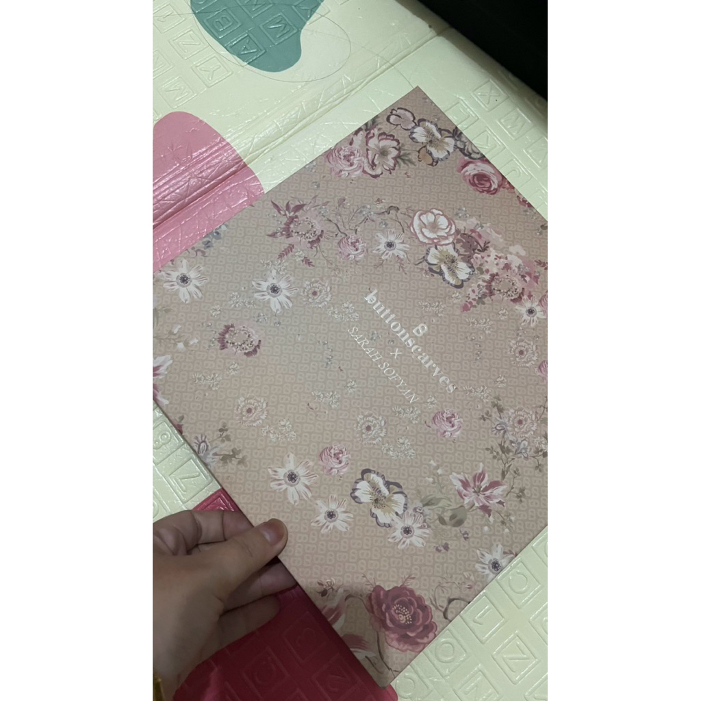 Box Scarf/Jilbab buttonscarves / BUTTONSCARVES original