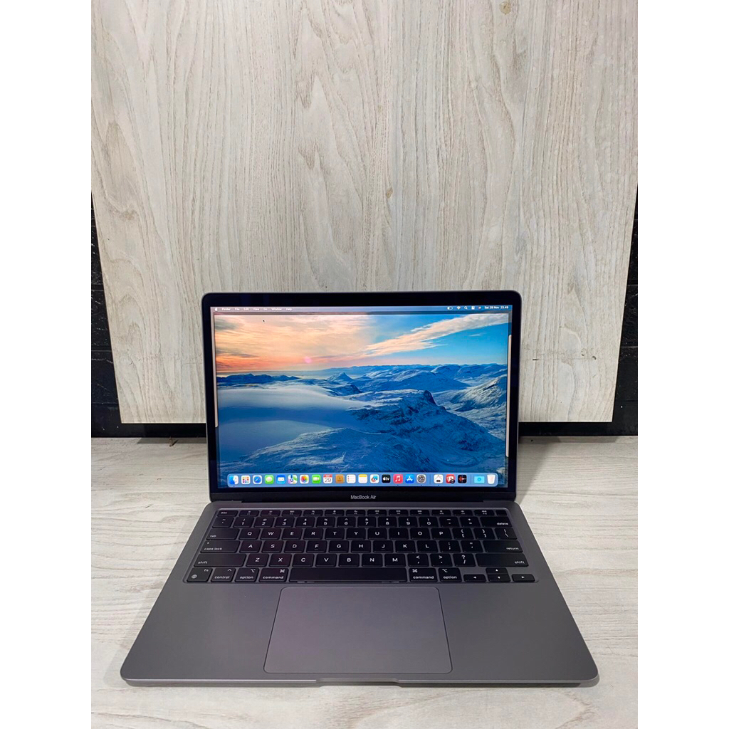 Macbook Air M1 2020 13inc RAM 16gb SSD 256gb