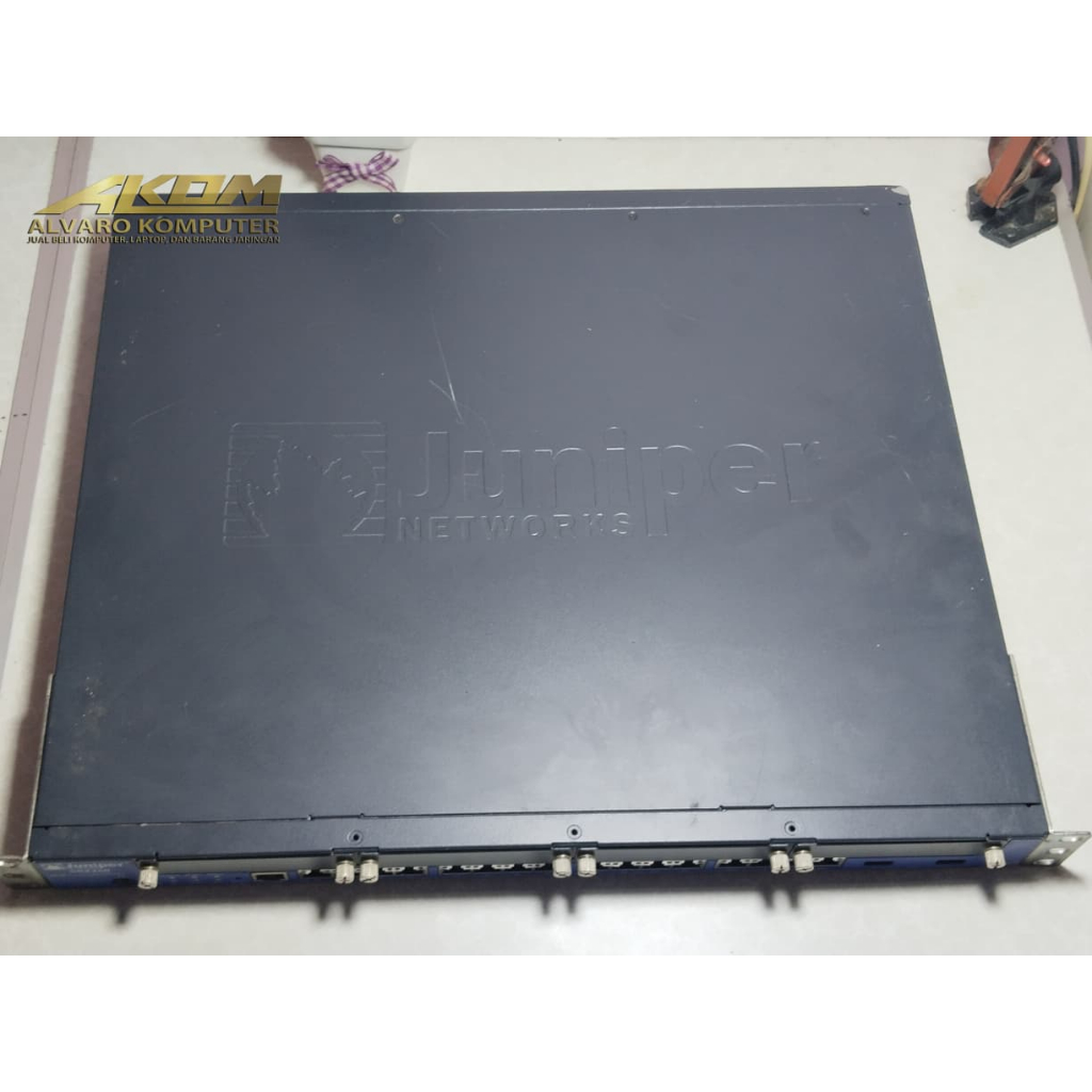 Switch Juniper Networks SRX240H