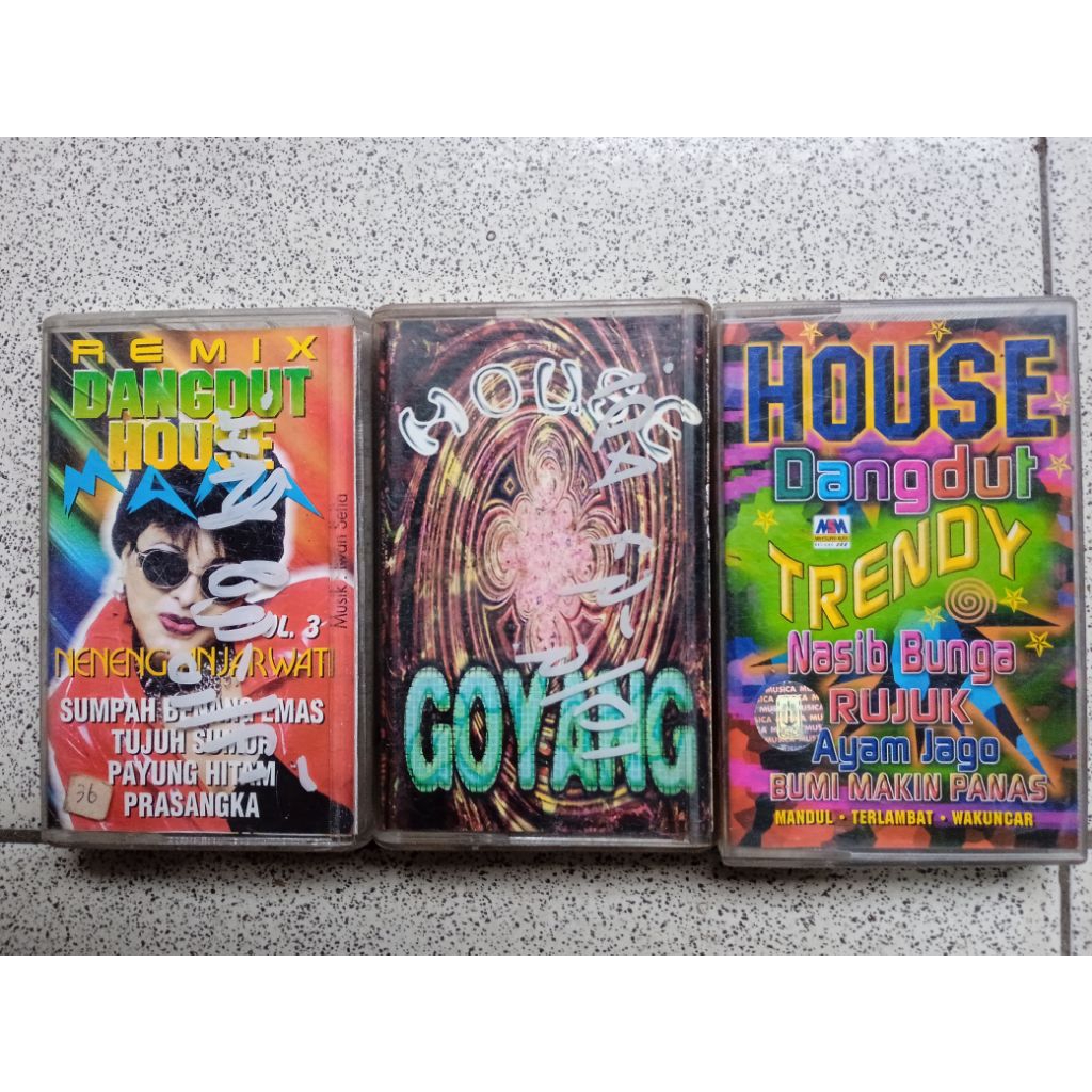 Kaset pita Dangdut House, Harga 3kaset