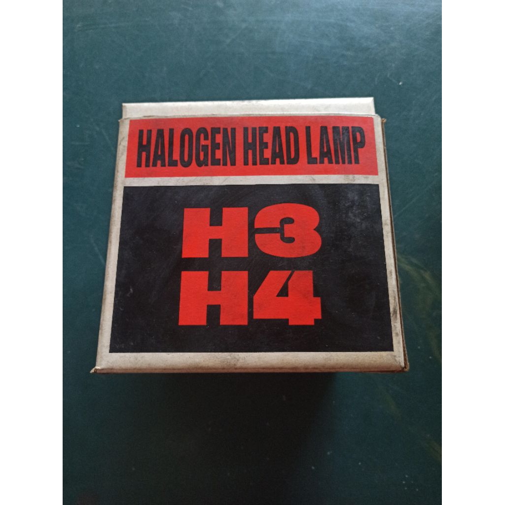 Headlamp Lampu Halogen H4 Universal 2 Pcs