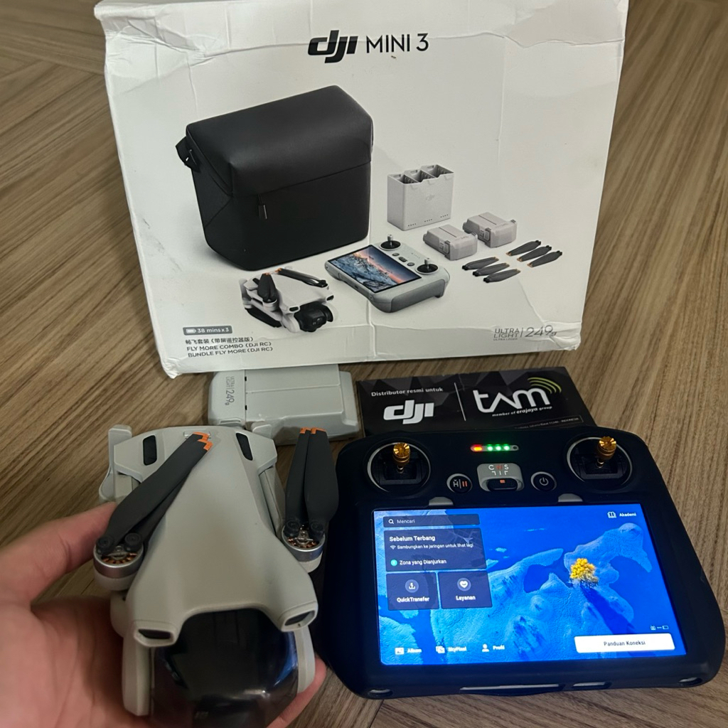 DJI Mini 3 RC Layar bekas Flymore combo