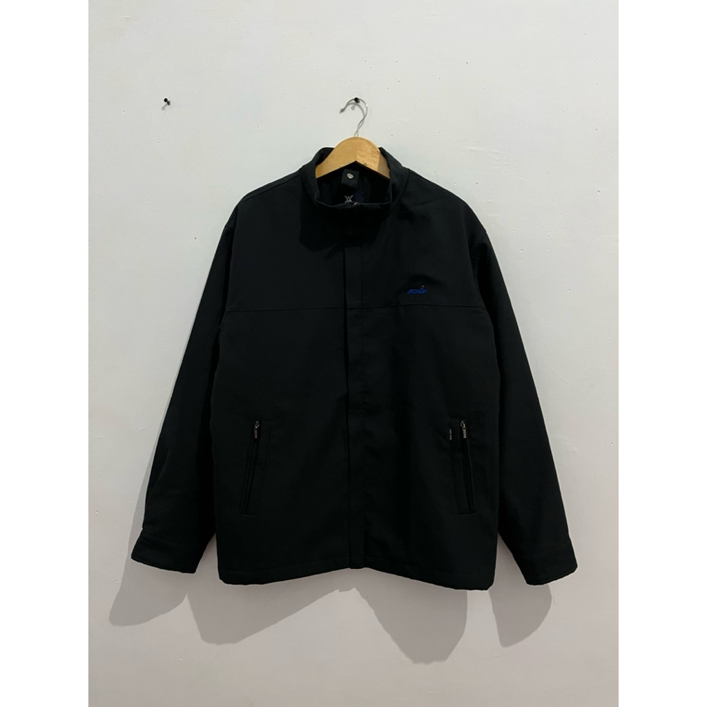 JAKET TEBAL BRAND ART WIN