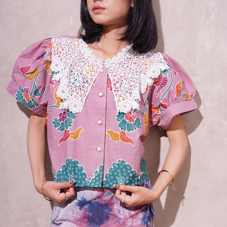 Serasa Atasan Wanita Batik Tulis Madura Elegan dengan Kerah Brokat Cantik Size S to M & M to L Bust 