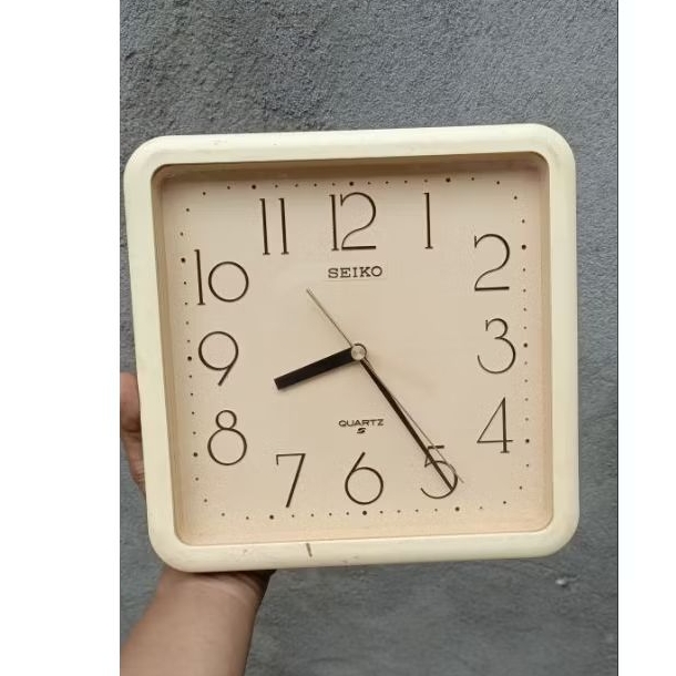 Jam Dinding seiko antik jadul vintage MATI