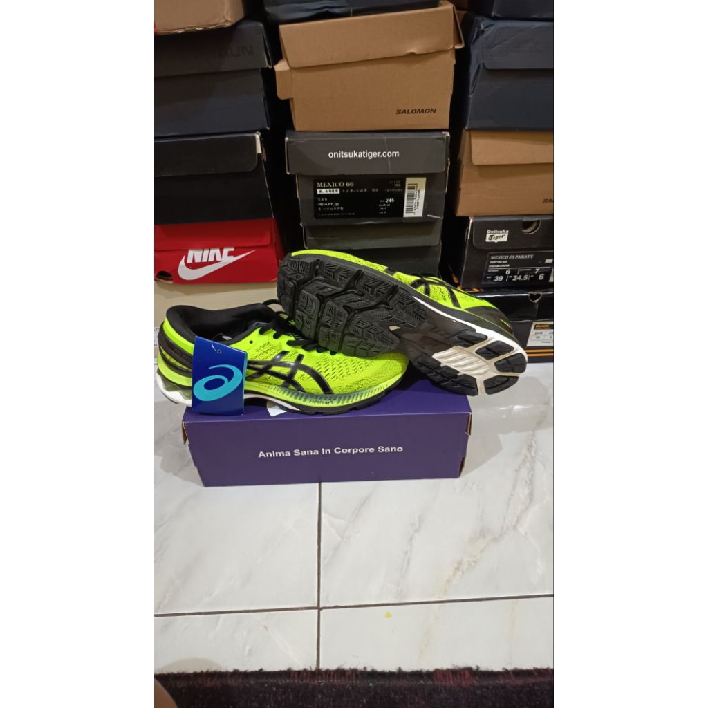 asic kayano gel 27 uk. 41