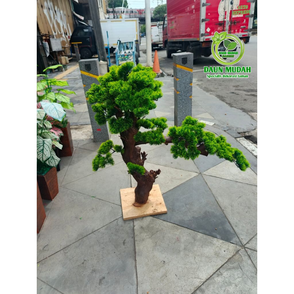 bonsai artifisial / pohon bonsai artifisial tinggi 1meter