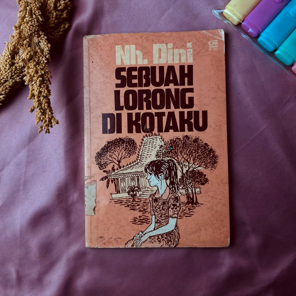 Novel Nh Dini Sebuah Lorong Di Kotaku
