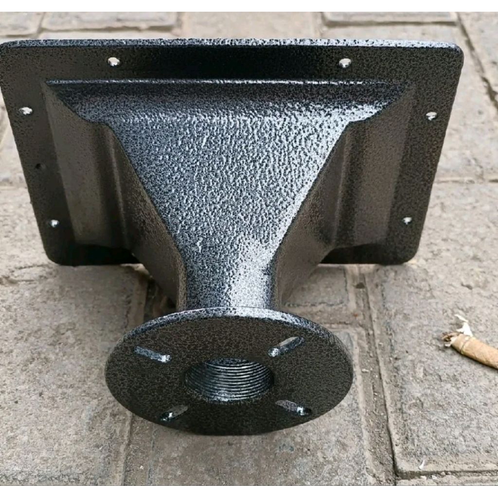 CORONG HORN TWEETER LINE ARRAY