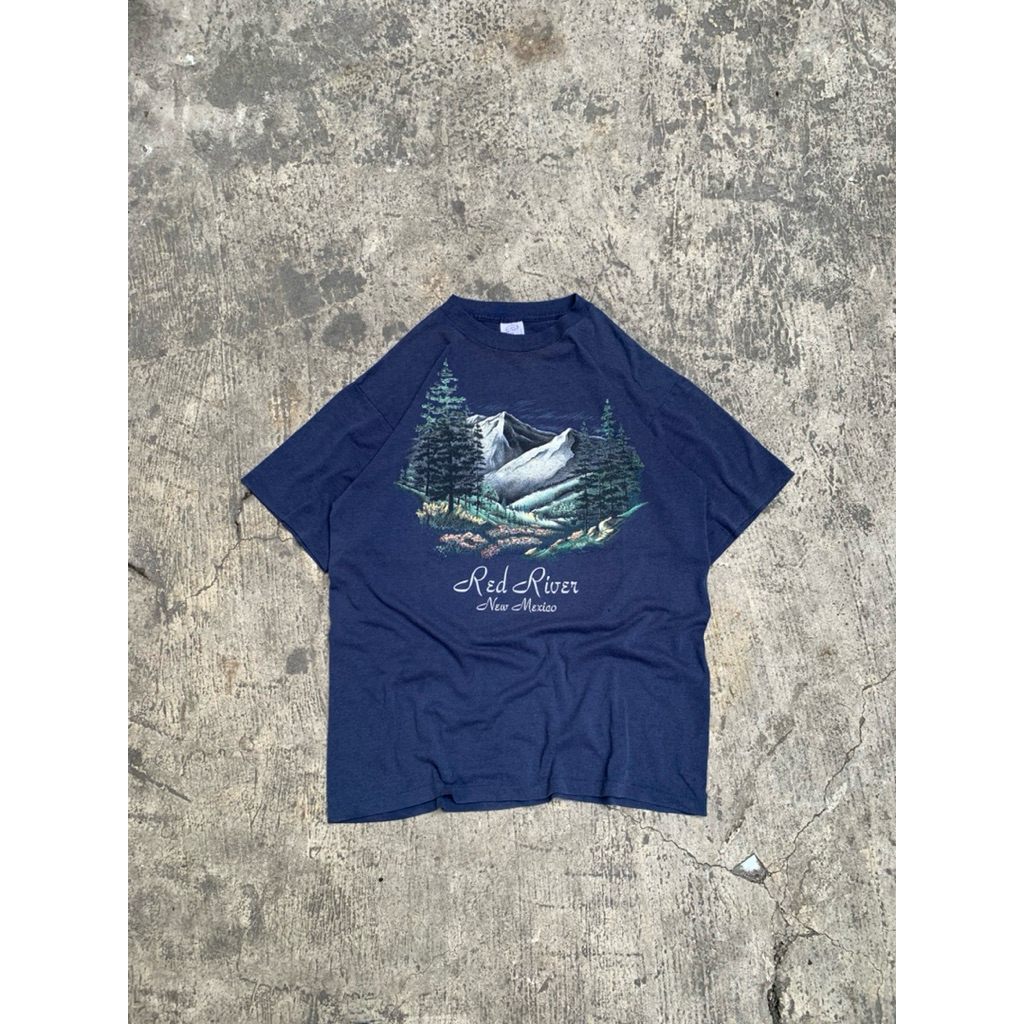 Vintage 90's Red River Art tee