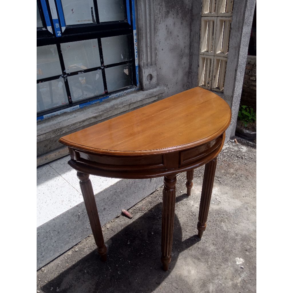 meja Konsul setengah lingkaran kayu jati