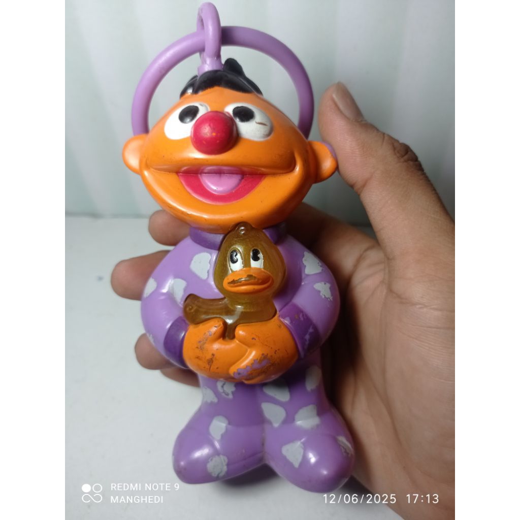 Mainan Karakter MnM dan Elmo