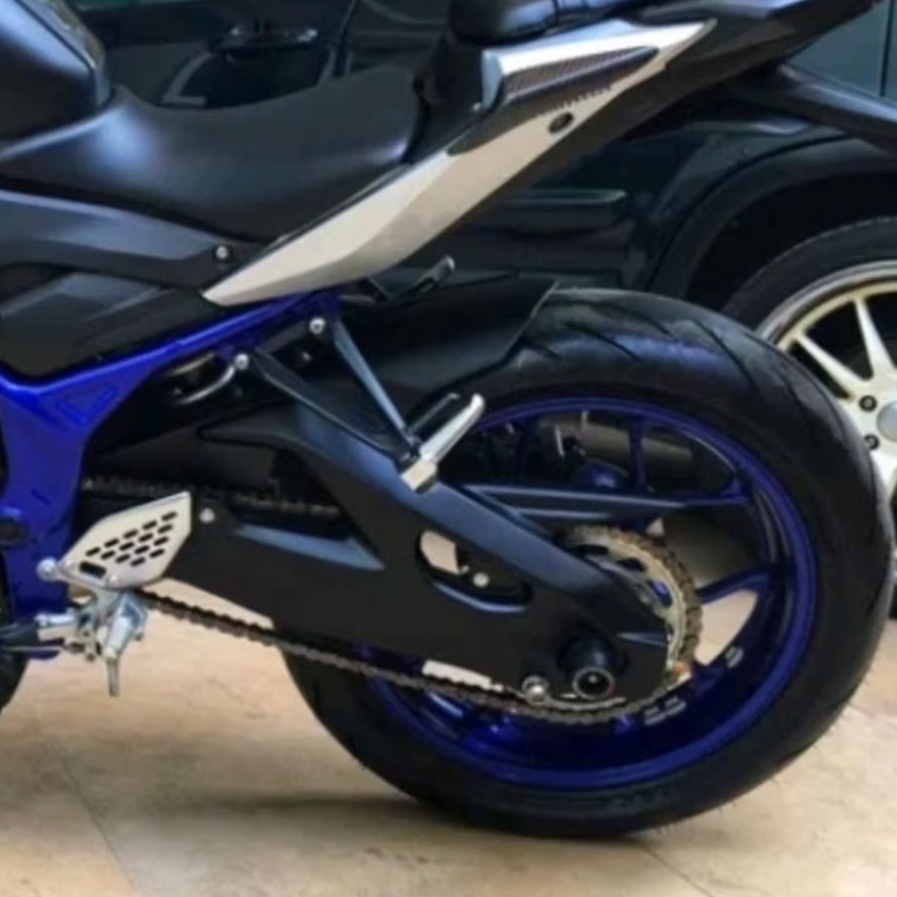 COVER ARM R25 MT25 model R1M  Spakbor kolong MT25 R25 model R1M