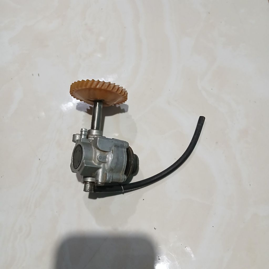 Pompa oli olipump YAMAHA L2super L2sn L2g L2sn L2dx YB100 pompa oli samping L2sn original fungsi nor