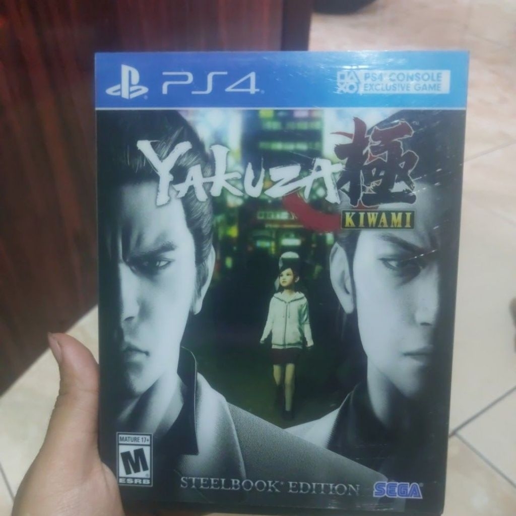 Ps4 Yakuza kiwami steelcase
