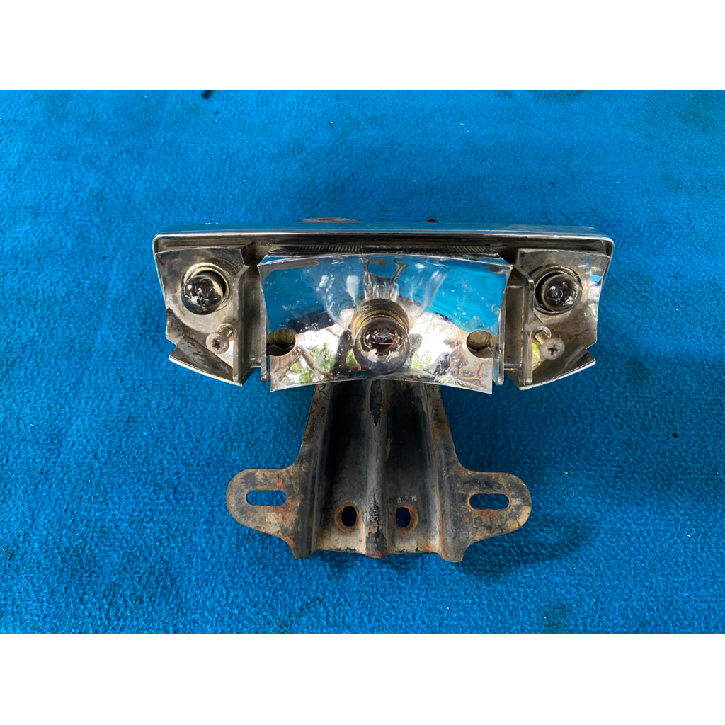 stoplamp lampu belakang v80 robot