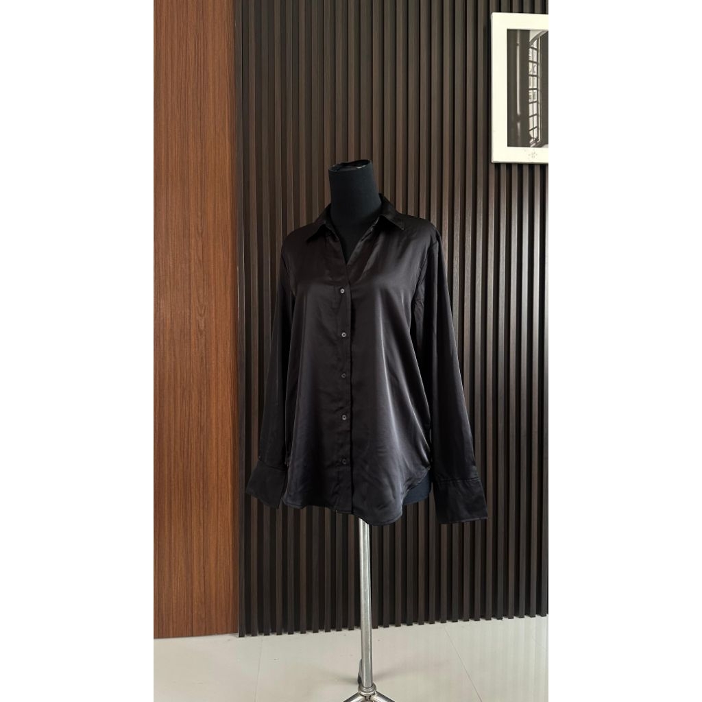 Kemeja Wanita Silk Ecenem
