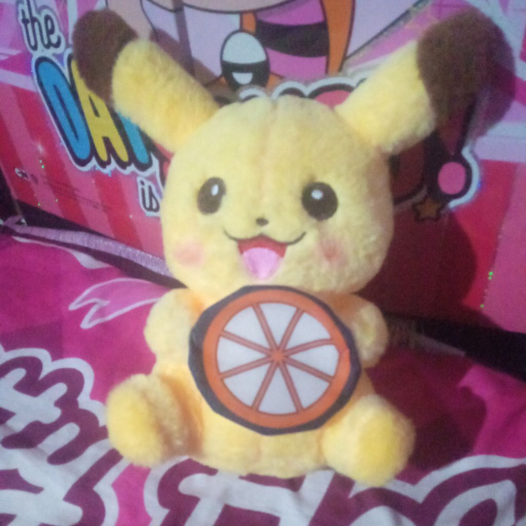 boneka pikachu pl masih bersih
