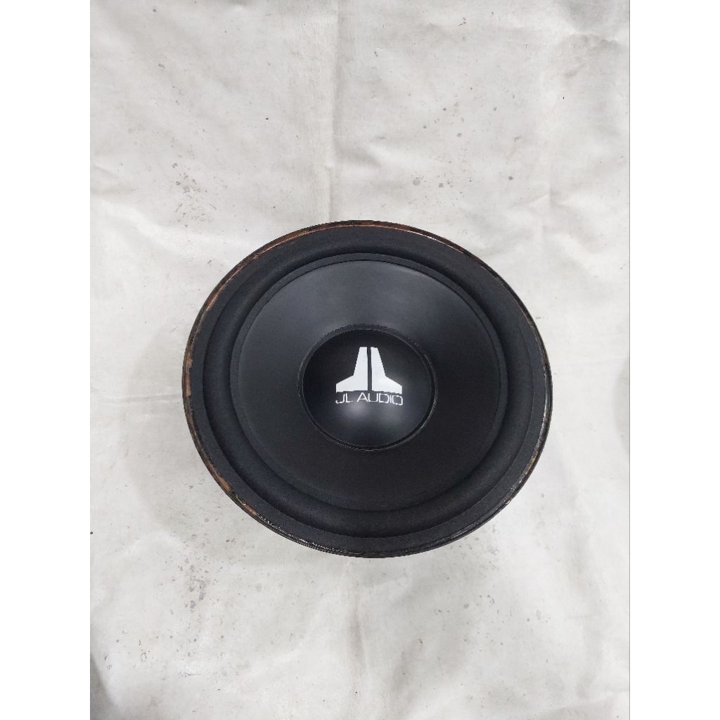 Subwoofer JL Audio W6 12 inch Made in usa