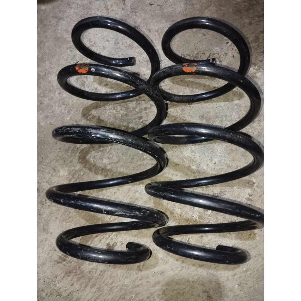 Coil spring per spiral Depan Nissan Xtrail X-Trail T31