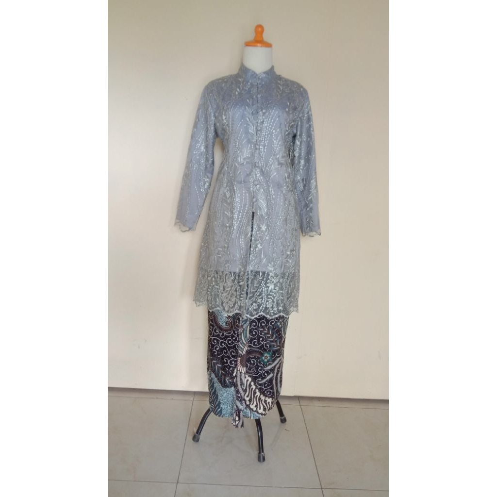 jasa.jahit rok kebaya halus dan rapih