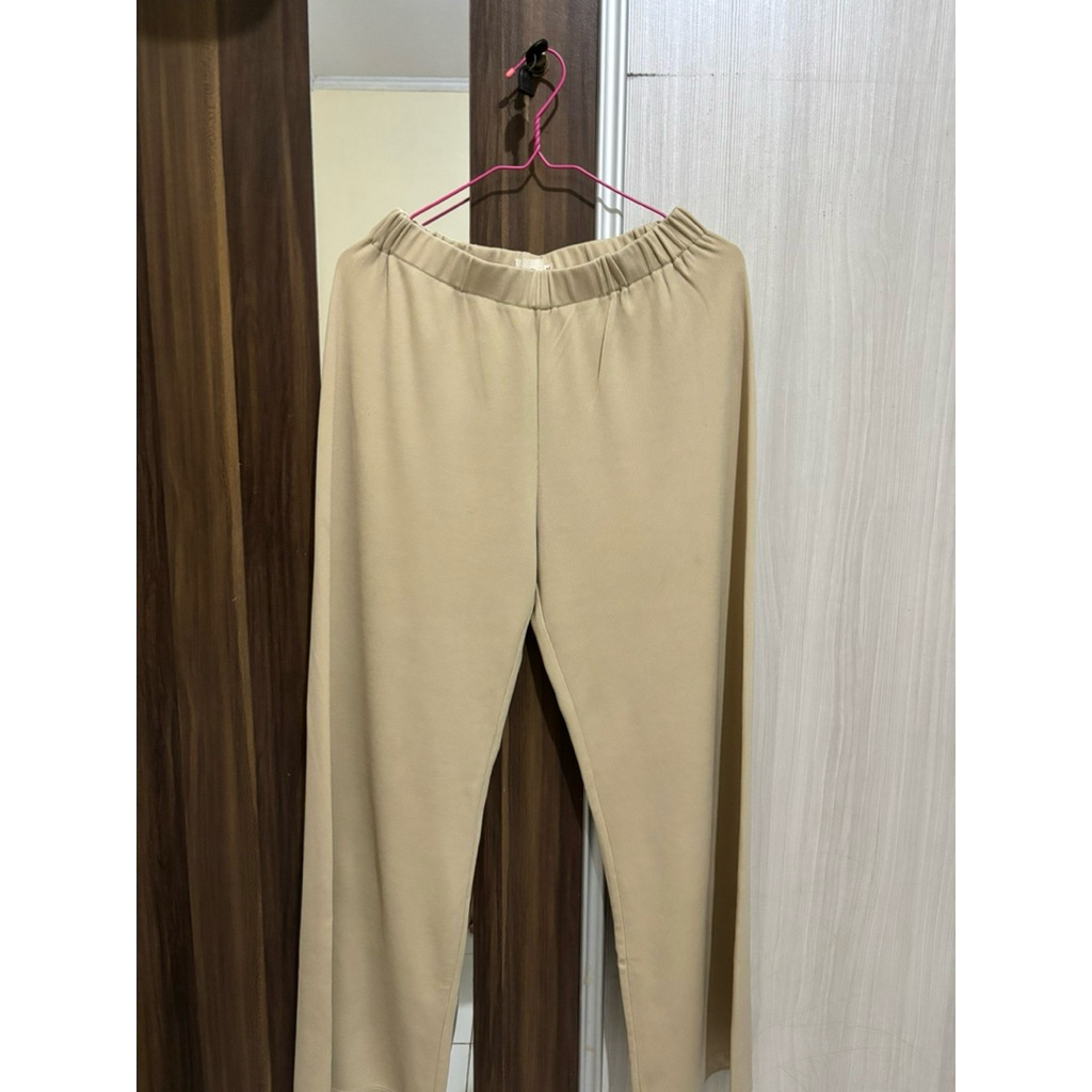gaudi knit pants (preloved)