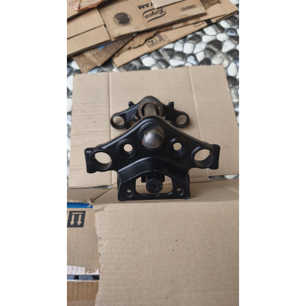 T ATAS BAWAH MEGAPRO MONOSHOCK SECOND ORIGINAL