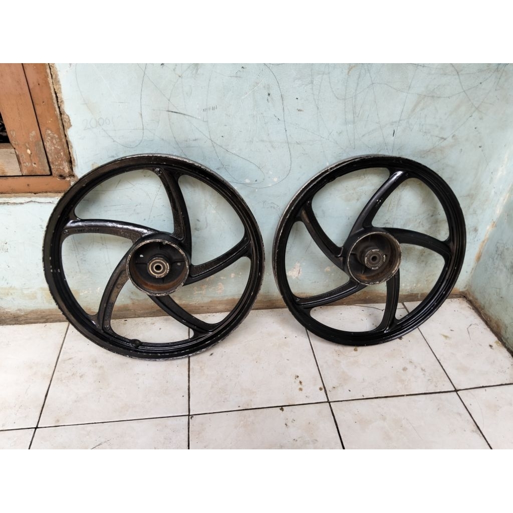 velg Astrea grand, legenda racing second. velg racing Astrea grand, legenda 2