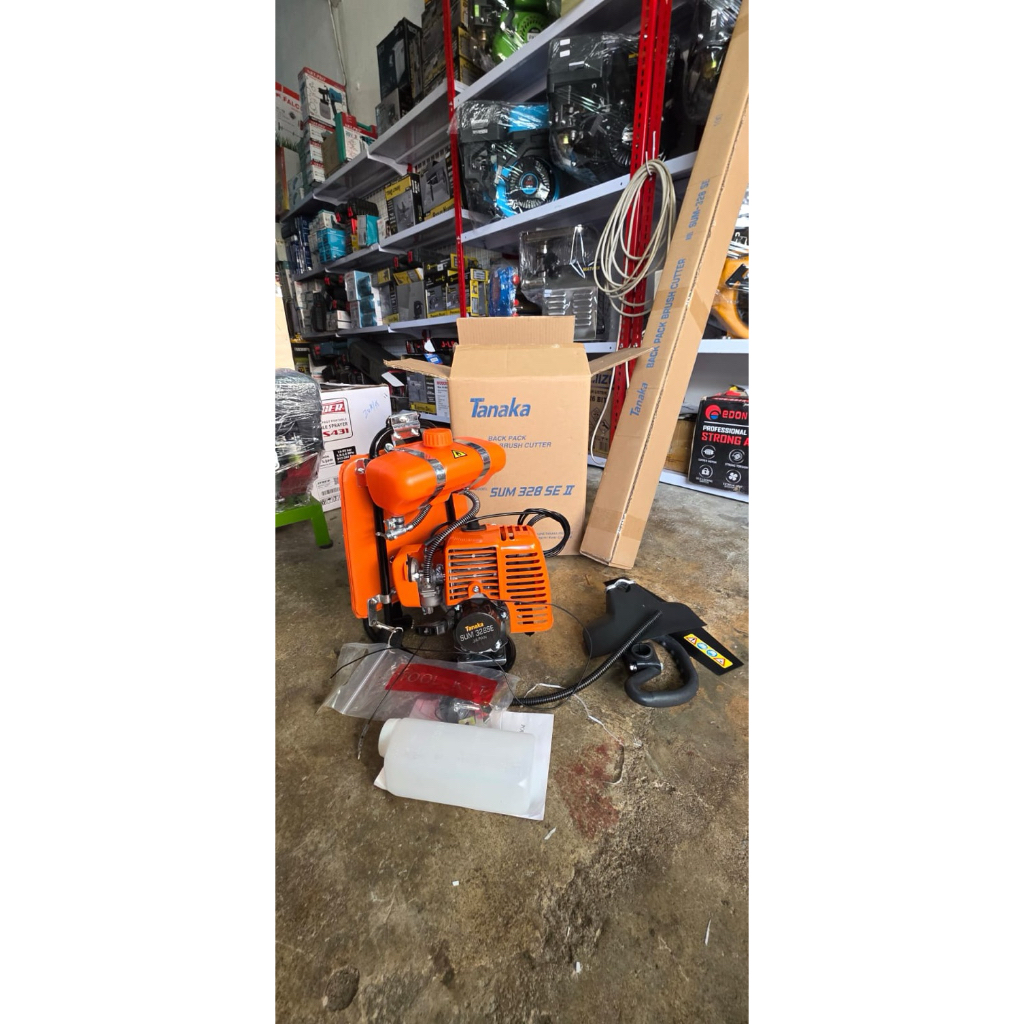 MESIN POTONG RUMPUT TANAKA 2TAK