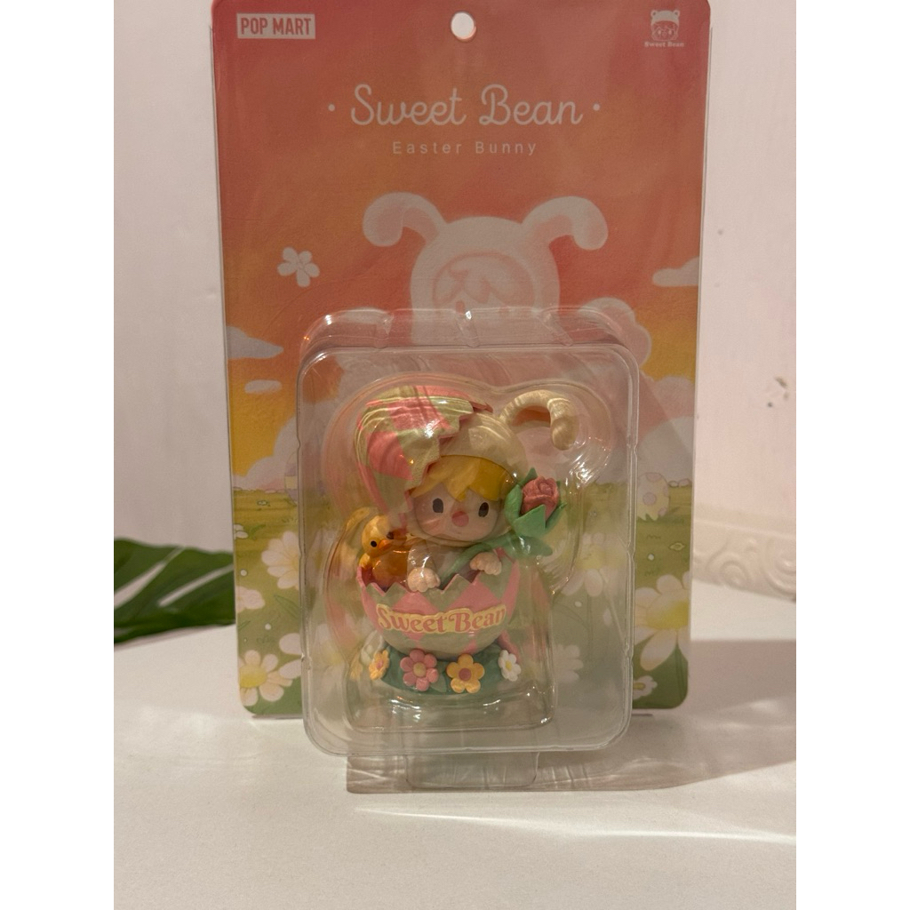 Pop Mart Sweet Bean Easter Bunny