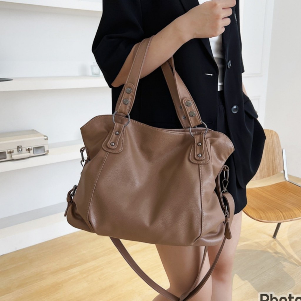 Tas Wanita Tas HOBO Model Cantik Kapasitas Besar