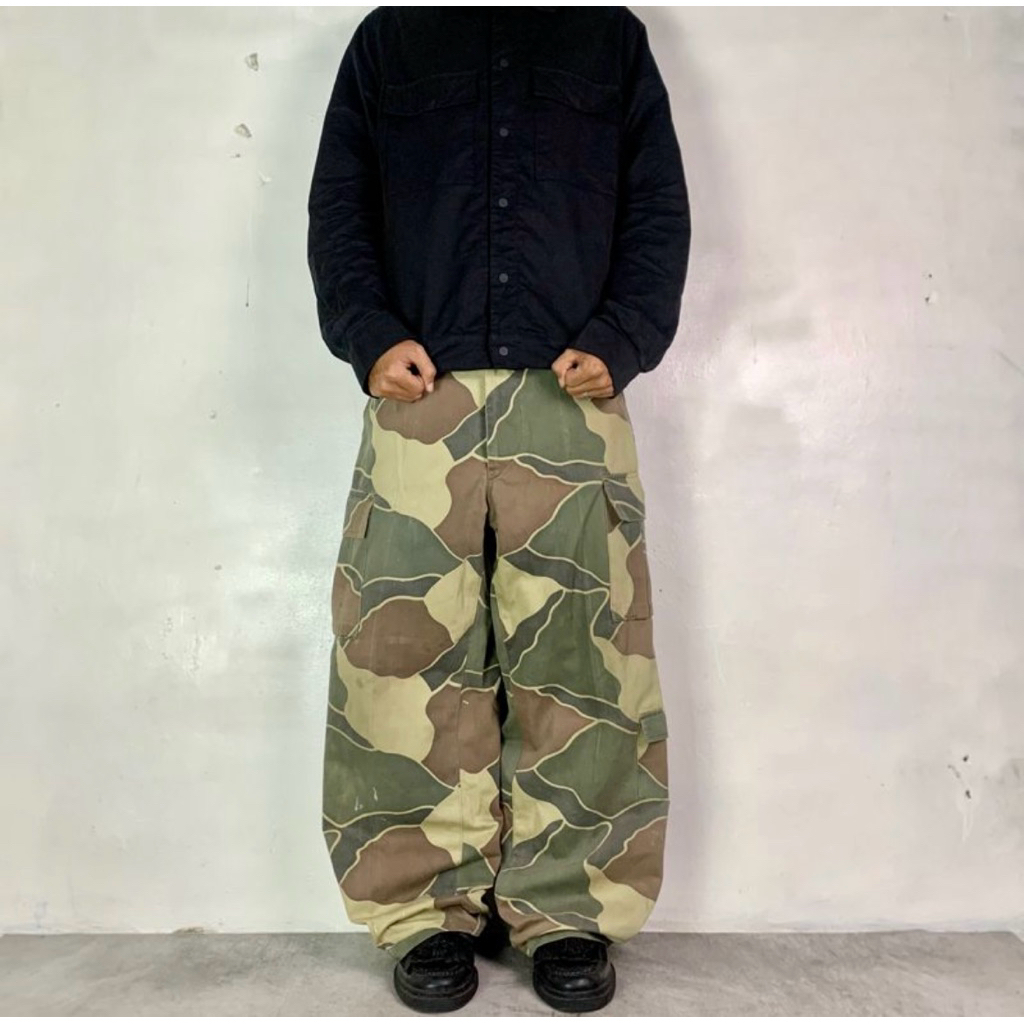 Preloved - Baggy Pants Cargo Camo