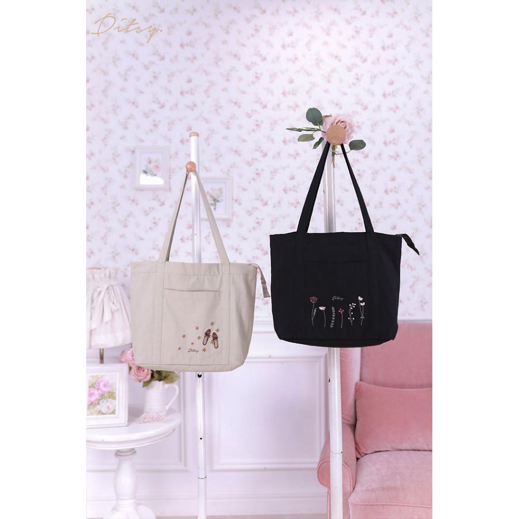 DITSY BOX • DITSY VALLEY FLOWER TOTEBAG (BLACK)