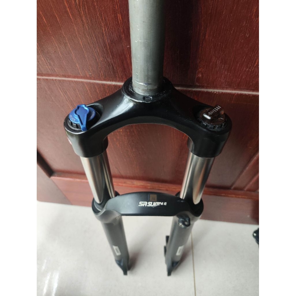 Fork 27,5 suntour XCR 32 tlock rebound coil travel 120