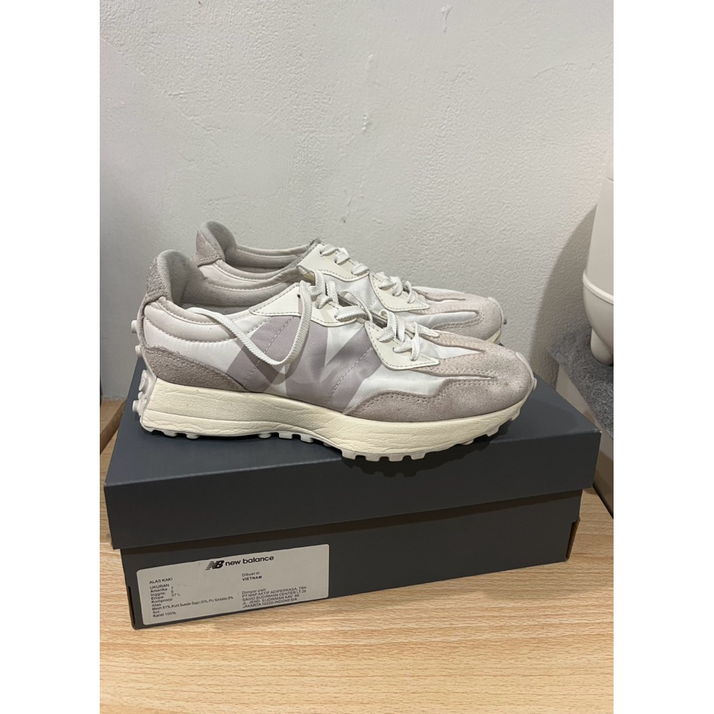 New Balance 327 Women (PL)