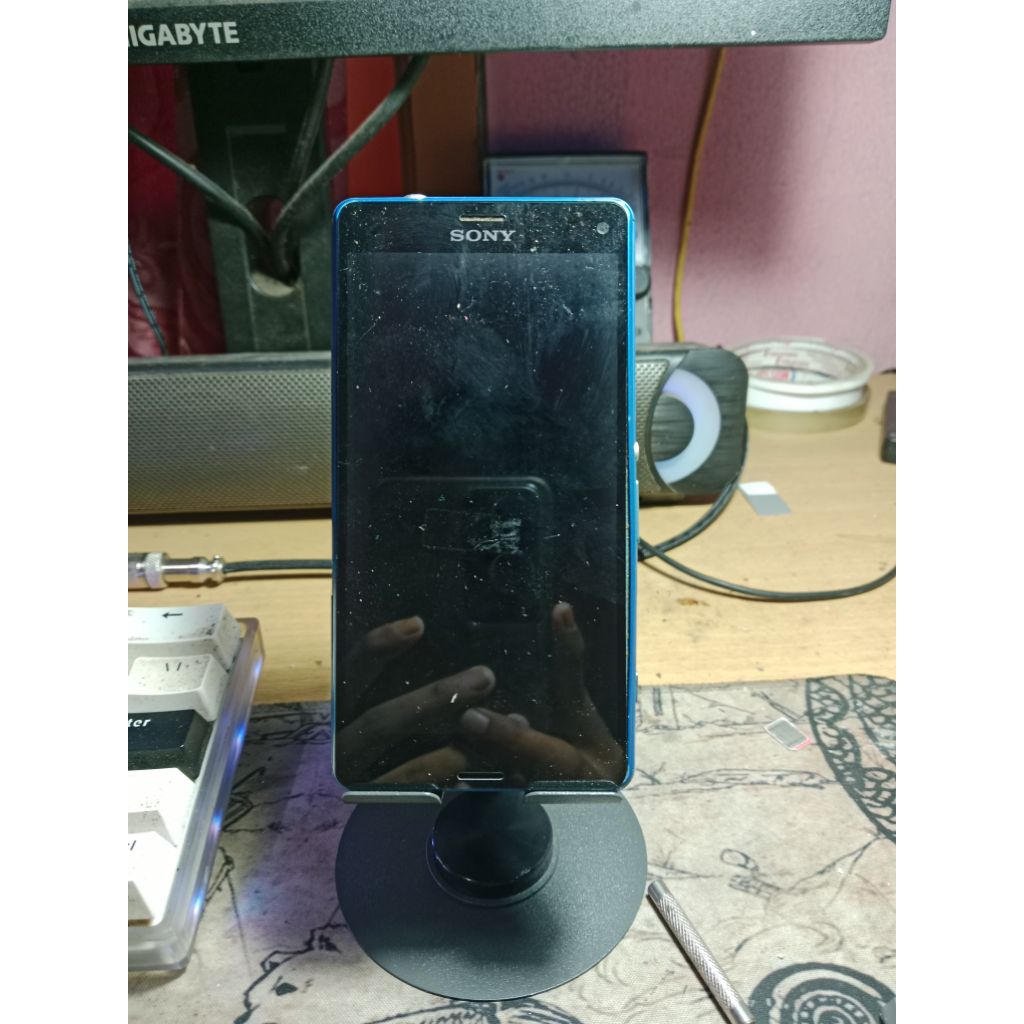 sony z4 compact minus lcd