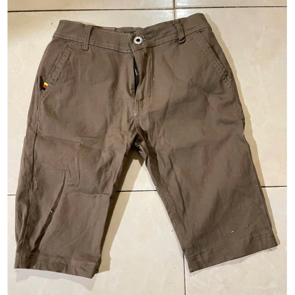 celana pendek pria nevada