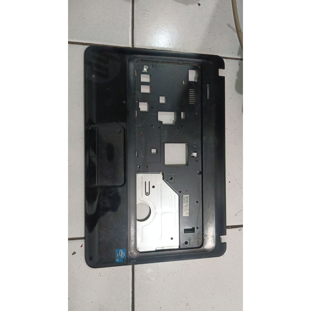 HP 1000 Casing Kesing Frame Cover Keyboard dan touchpad