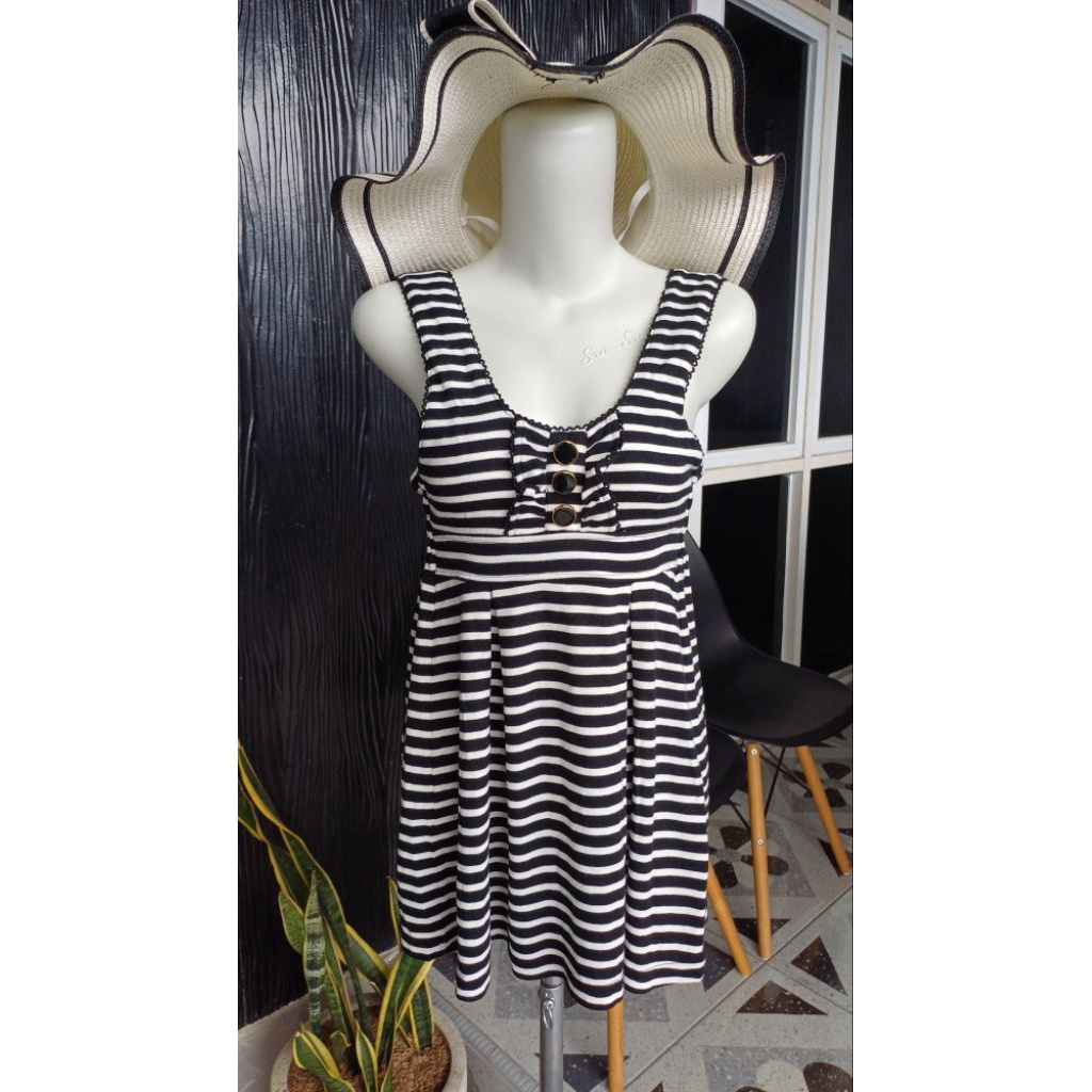 Dress Rajut Anak Salur Hitam Putih Pita PL