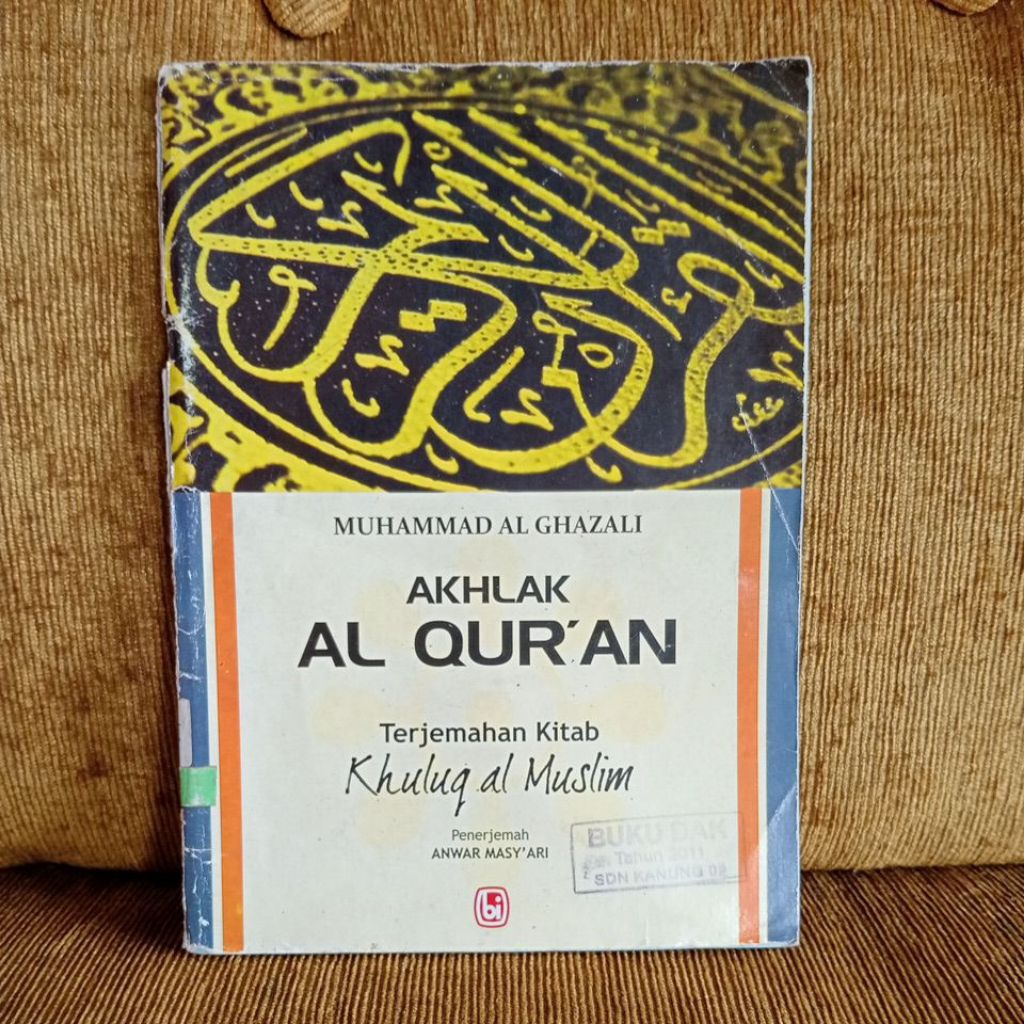 Buku Akhlak Al Qur'an