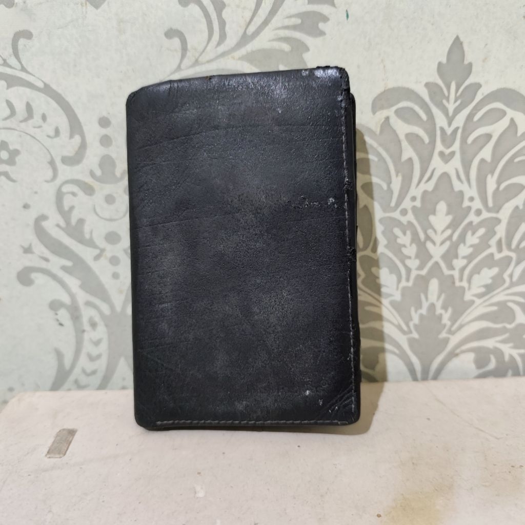 Dompet pria Hush puppies preloved