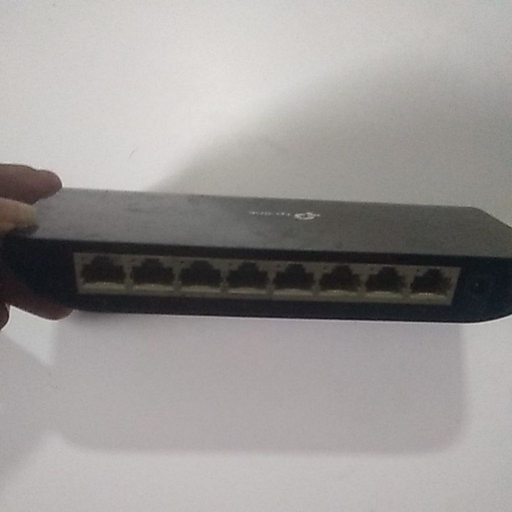 Switch tplink 8port Gigabit TL SG1008D