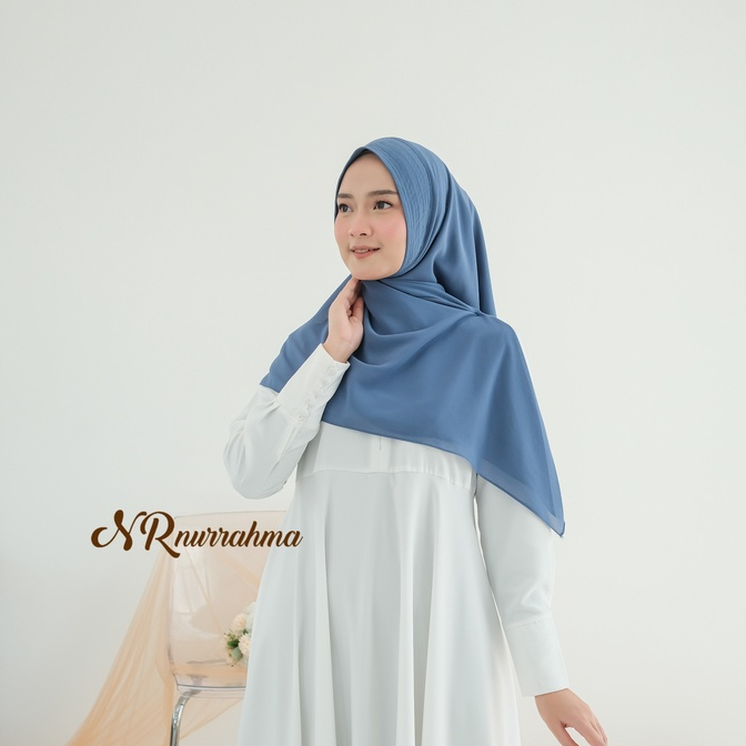 HIJAB SEGITIGA PAD ANTEM OVAL INSTAN 2 LAYER CERUTY BABYDOLL