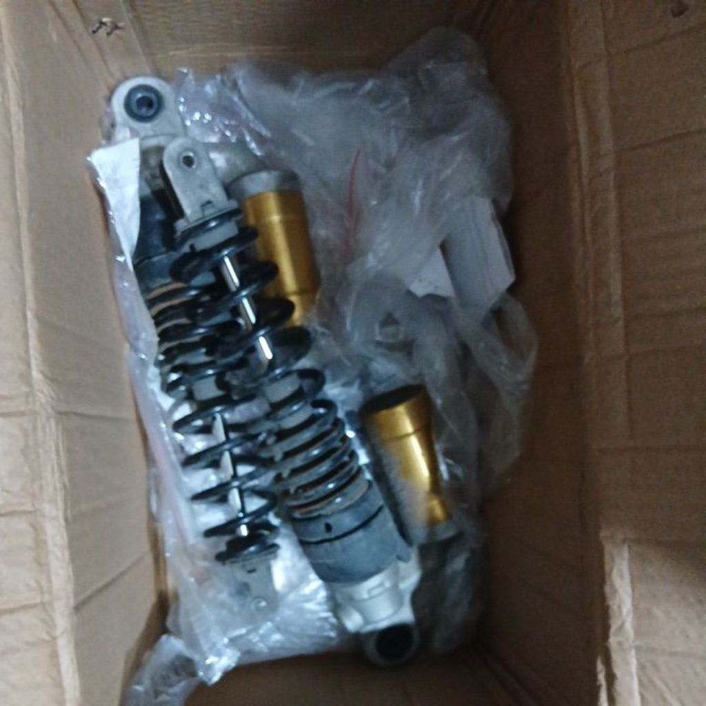 shockbraecker belakang motor nmax second