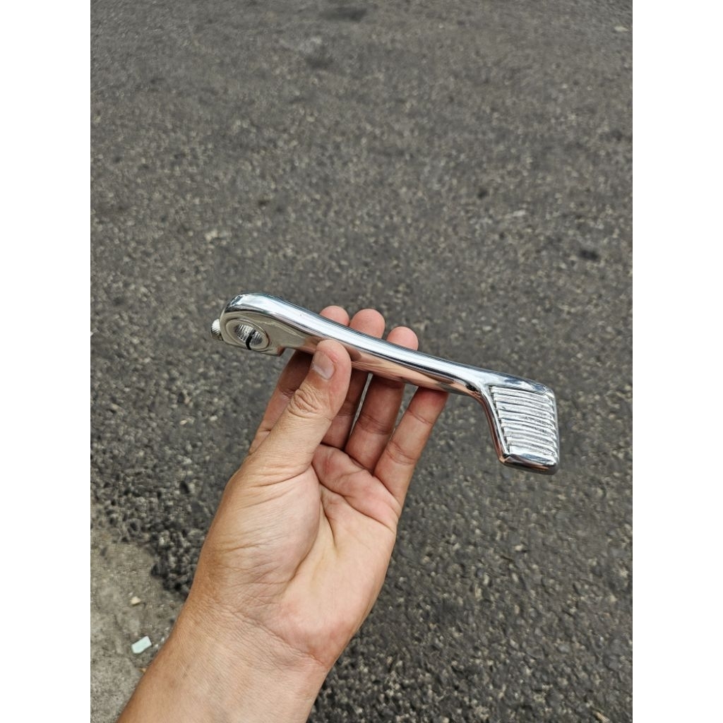 Engkolan mio kikstster mio model vespa